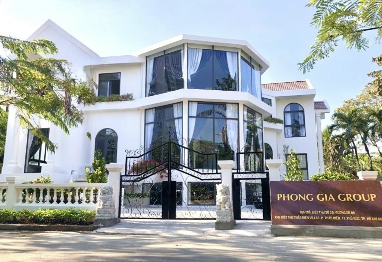 tim-luat-su-gioi-tai-tphcm