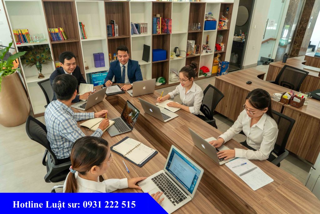 luat-su-o-tai-huyen-ben-luc