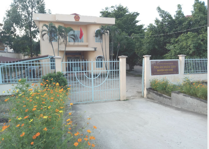 luat-su-o-tai-huyen-duc-hue