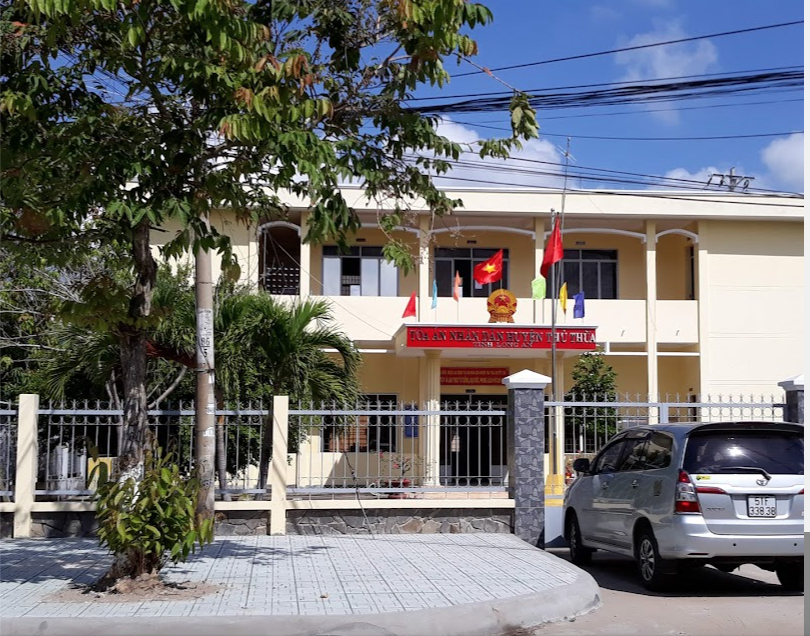 luat-su-o-tai-huyen-thu-thua